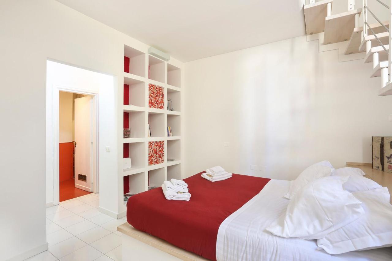 Apartment Red Loft Near Duomo-hosted By Sweetstay Florence